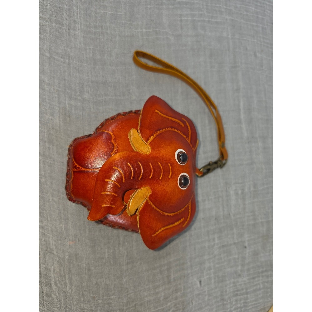 Handmade Leather Elephant Coin Purse Wristlet Brown 3D Animal Charm Pouch